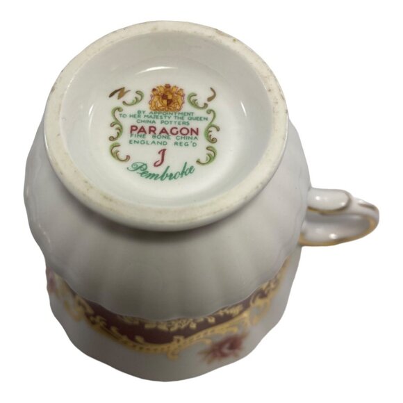 Paragon Pembroke Fine Bone China Teacup & Saucer Set Made in England Red & Gold - Picture 4 of 8